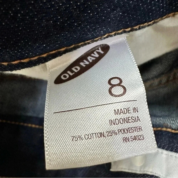 Old Navy Women’s Denim Mini skirt size 8 - Picture 2 of 6